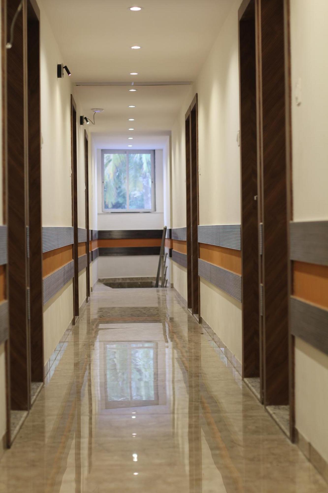 Hotel Metro Inn Мумбаи Экстерьер фото